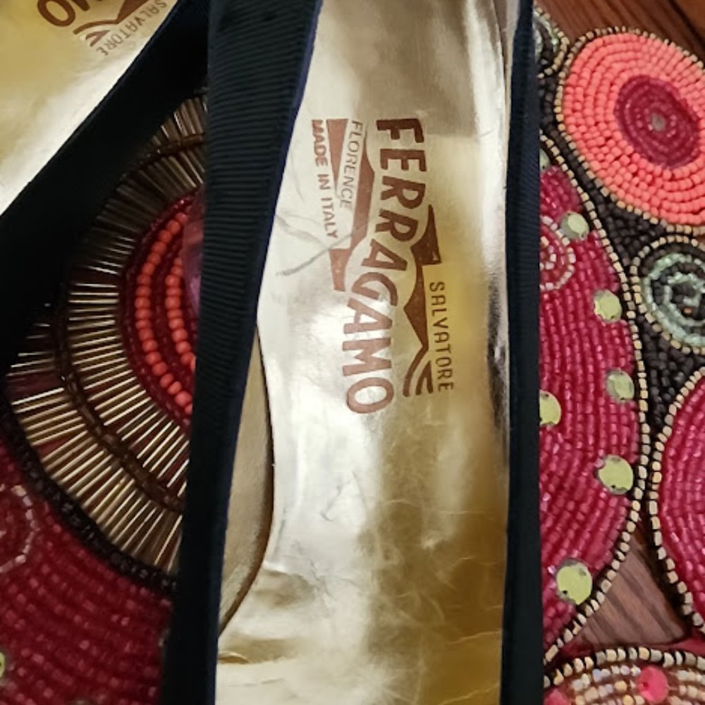 Salvatore Ferragamo Flats - Picture 2 of 12